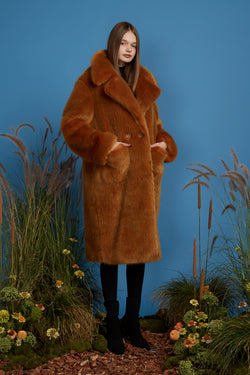 Super Luxe Faux Fur Coat - Chestnut